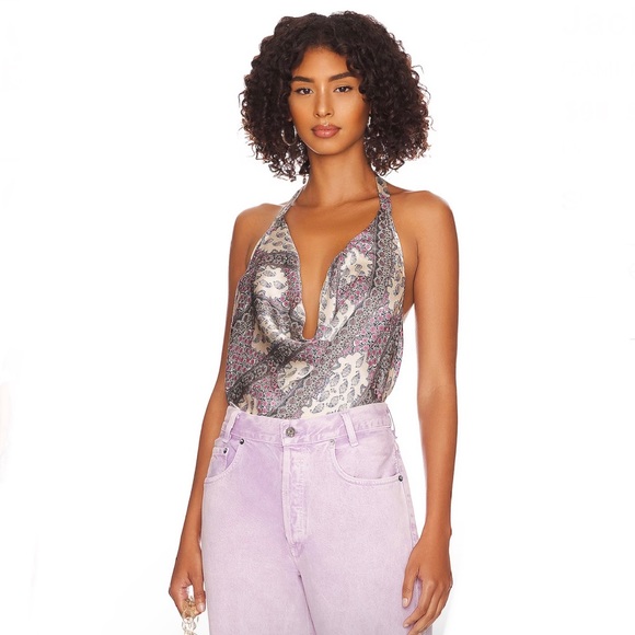 Cami NYC Tops - NEW CAMI NYC REVOLVE PAISLEY PRINT SILK HALTER TOP